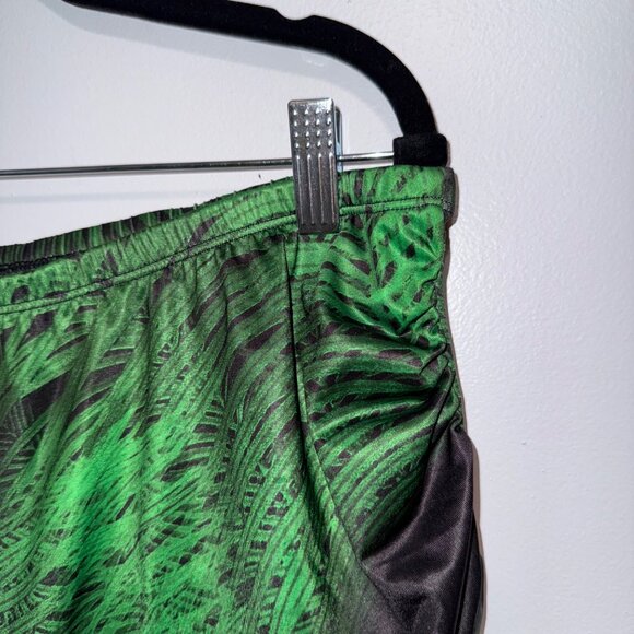 Swim Skirt With Green Palm Print & Built-In Briefs  Size 14  New With Tags - Picture 2 of 6